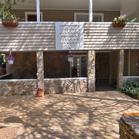 Mckinley Edwards Inn Брайсон-Сити Экстерьер фото