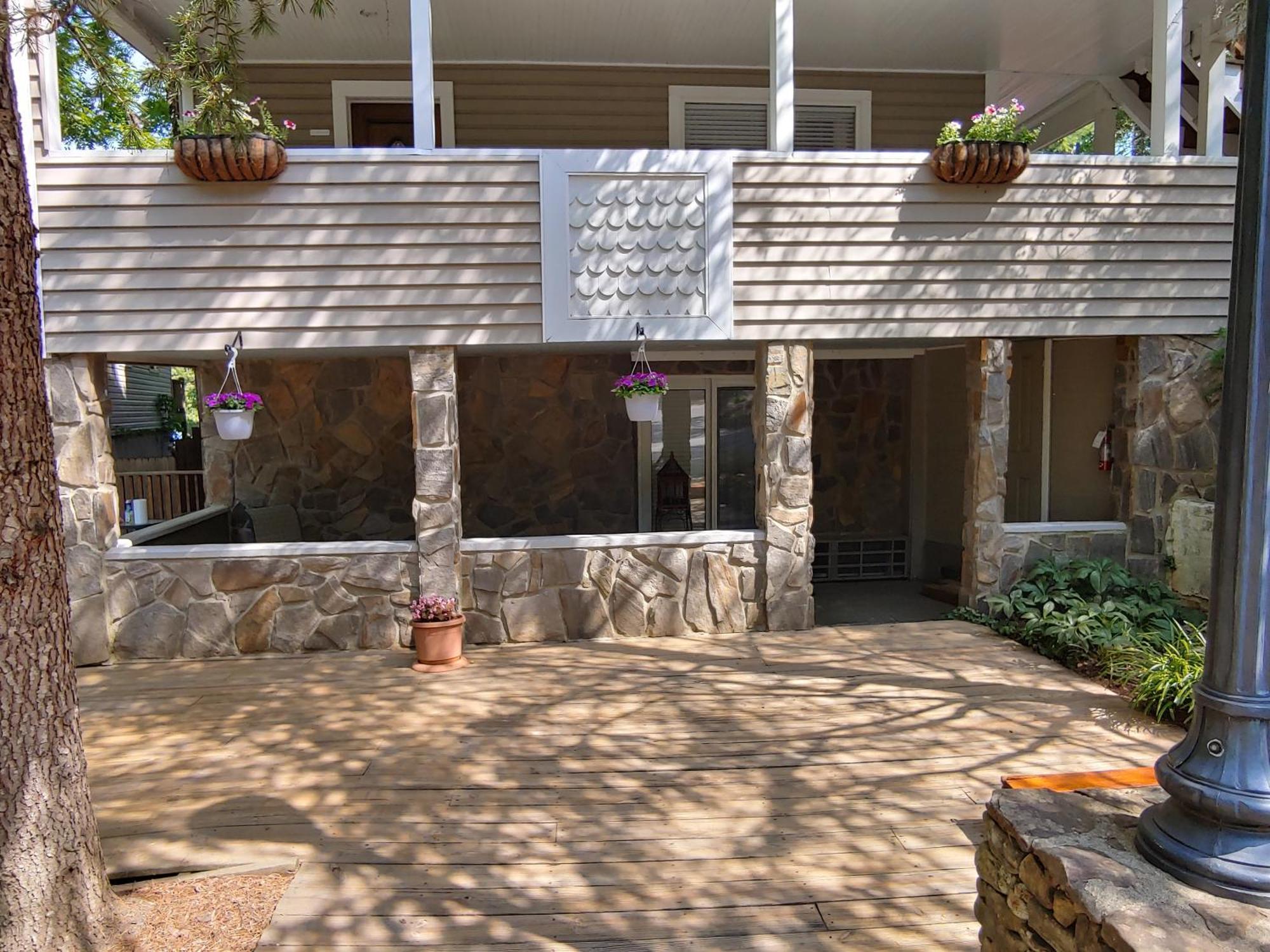 Mckinley Edwards Inn Брайсон-Сити Экстерьер фото
